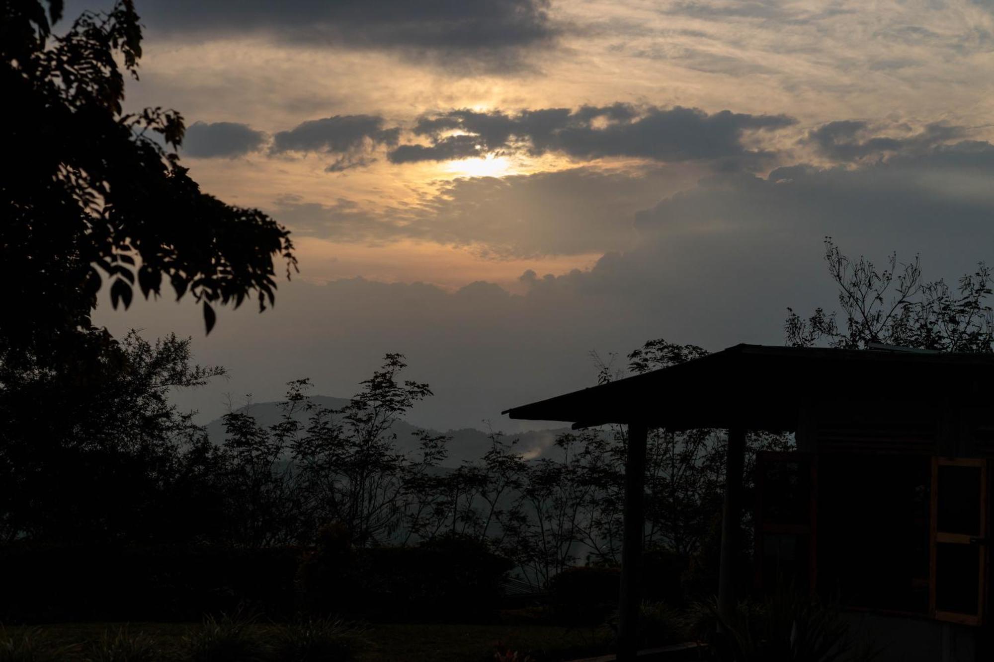 Mwamba Lodge Kasenda