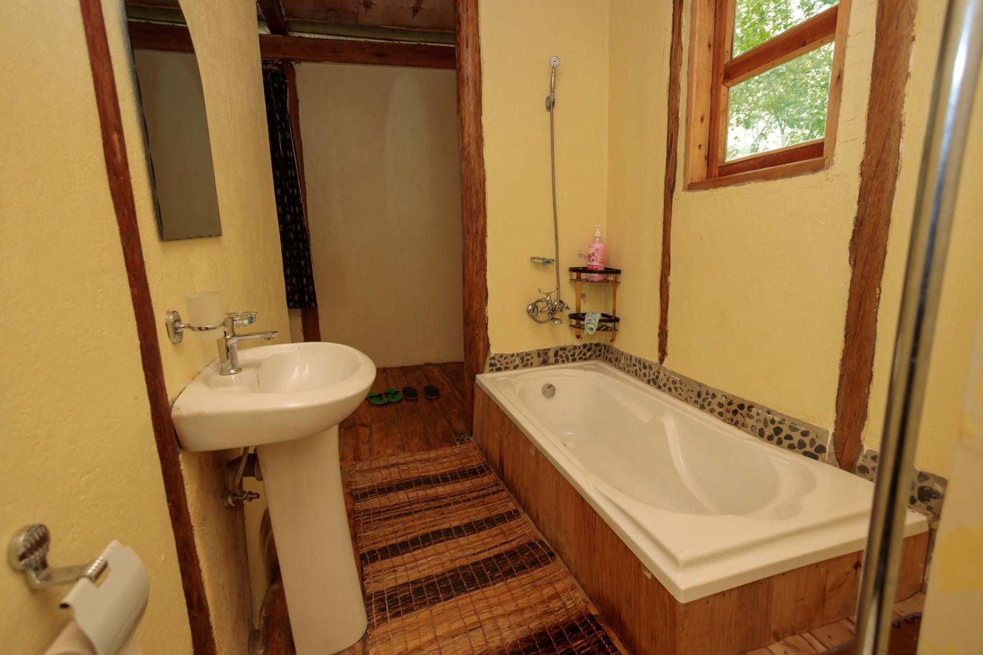 Mwamba Lodge